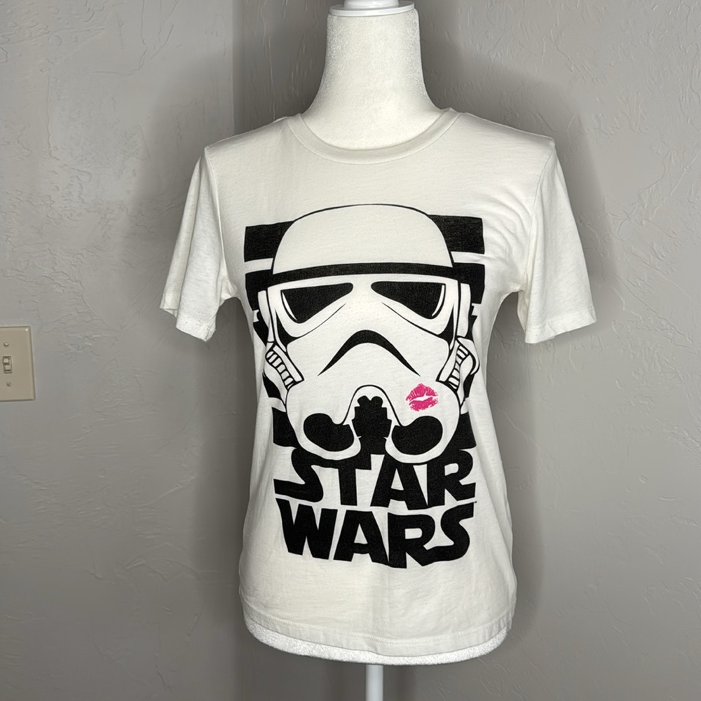 Star Wars storm trooper t shirt size small forever 21